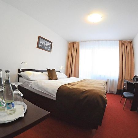 Alexandra Sport Hotel Puhó Kültér fotó
